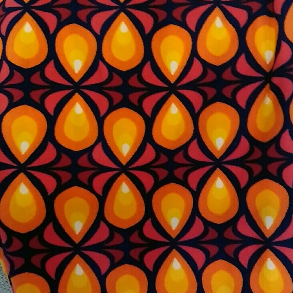 🎉FINAL SALE🎉LuLaRoe Leggings